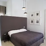 לינה וארוחת בוקר Belledonne & Gallery