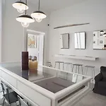 Belledonne & Gallery נאפולי