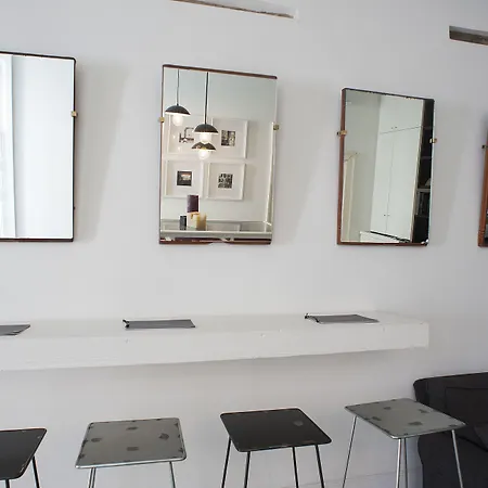 ベッド・アンド・ブレックファスト Belledonne & Gallery 4*