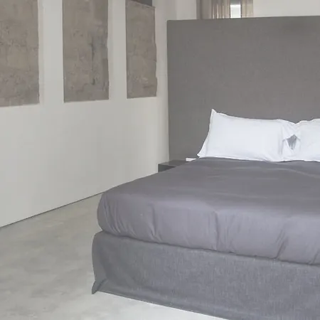 ベッド・アンド・ブレックファスト Belledonne & Gallery 4*