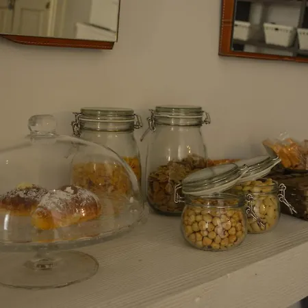 Belledonne & Gallery ナポリ