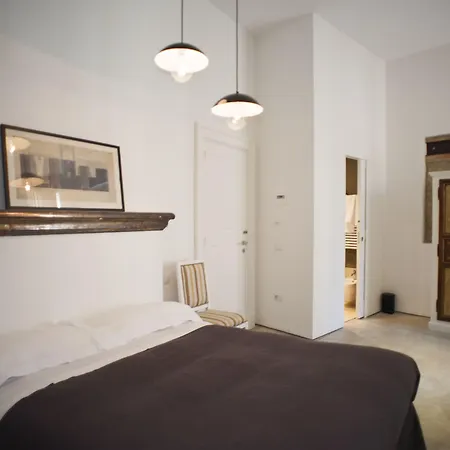 住宿加早餐酒店 百丽多恩套房与画廊住宿加早餐旅馆 4*