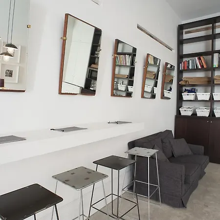 Bed & Breakfast Belledonne & Gallery Naples