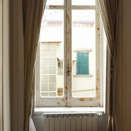 百丽多恩套房与画廊住宿加早餐旅馆 住宿加早餐酒店 那不勒斯