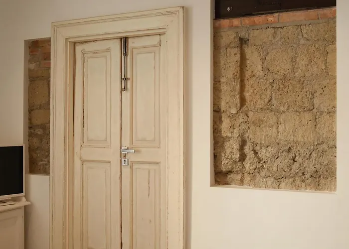 Belledonne & Gallery נאפולי